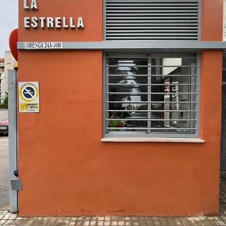 Work And Rest Away From Appartement *