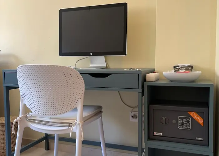 Work And Rest Away From Appartement Paterna