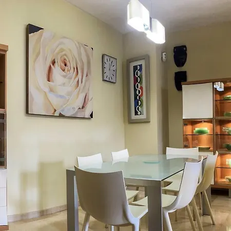 Work And Rest Away From Appartement